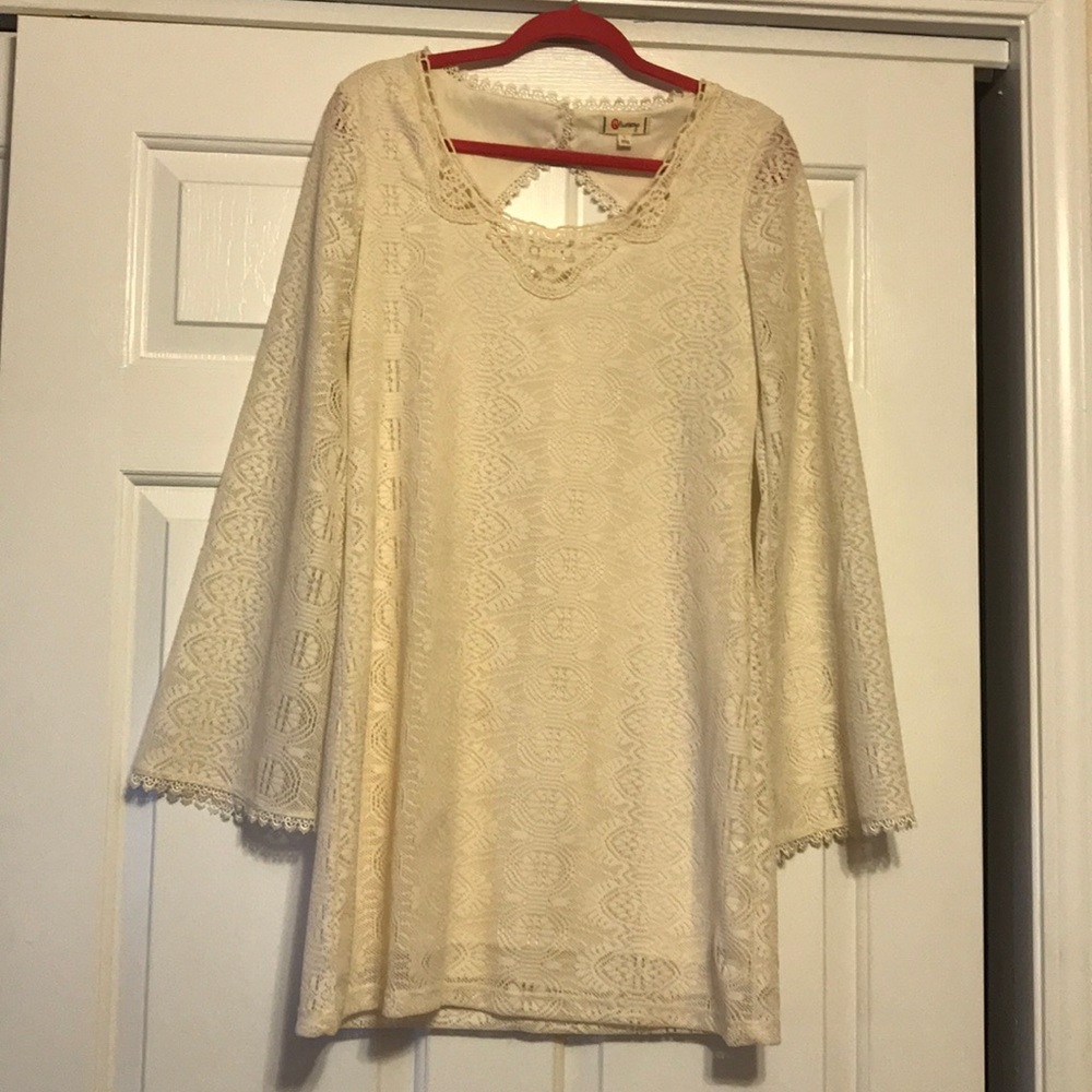 White lace dress